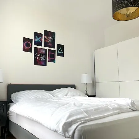 아파트 Jaybnb - Gaming Ps5 65 Zoll 4k Tv Mit Balkon